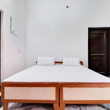 Hotel O Hanuman Bagh Ayodhya Buitenkant foto